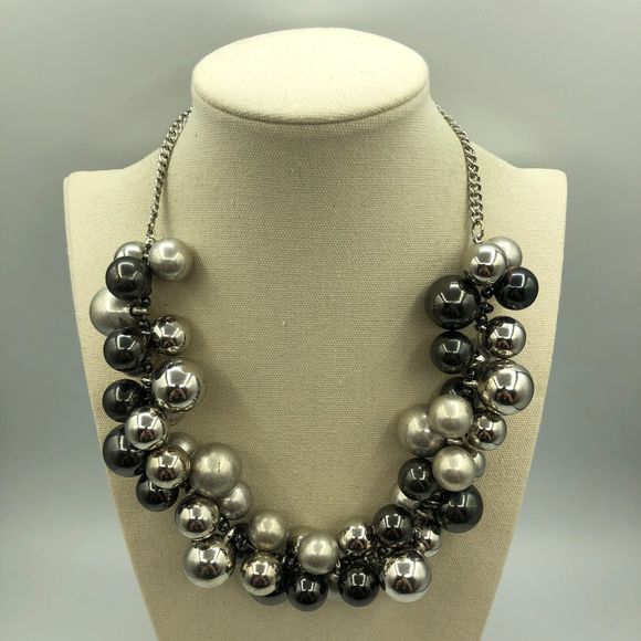 RETRO Silver Tone & Dark Grey Faux Pearl Charm Bead Necklace Festival Party - Picture 7 of 15